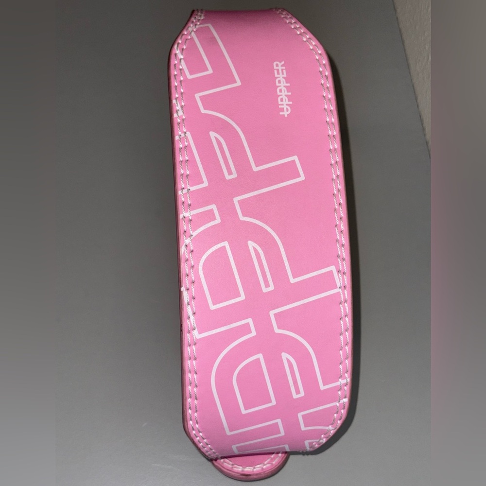 UPPER weightlifting belt in pink - Picture 2 of 5